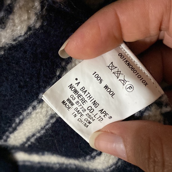 Bape 100% Wool Men’s Cardigan Size M - Picture 6 of 17